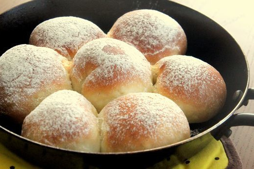 丸鶏のローストチキン