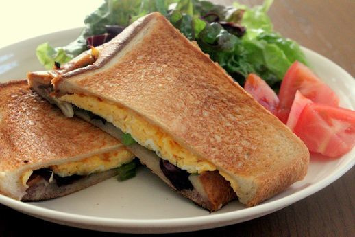 手作りパンランチ